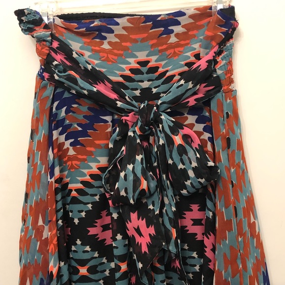 Beautiful multicolor skirt - Picture 2 of 5